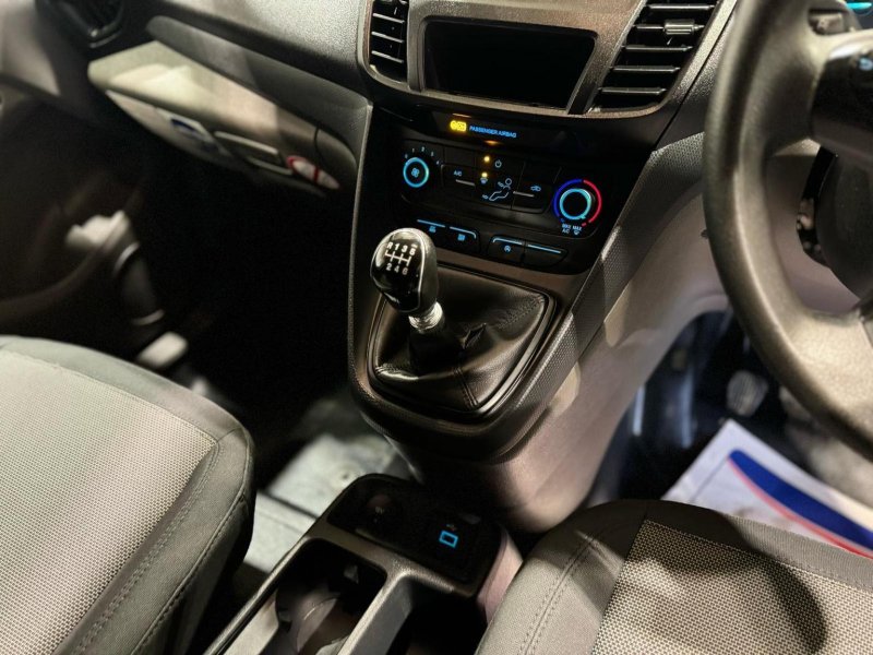 FORD TRANSIT CONNECT