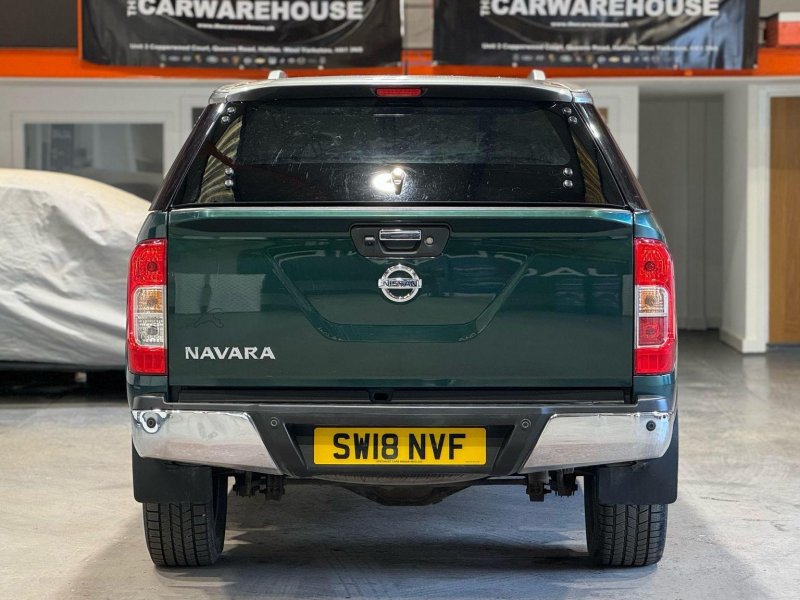 NISSAN NAVARA