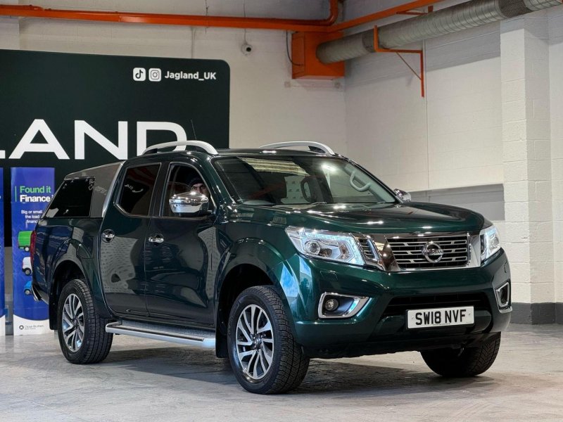 NISSAN NAVARA