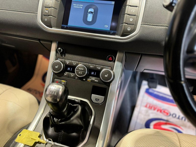 LAND ROVER RANGE ROVER EVOQUE